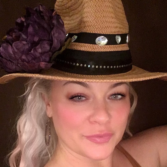 Custom Spring Hat